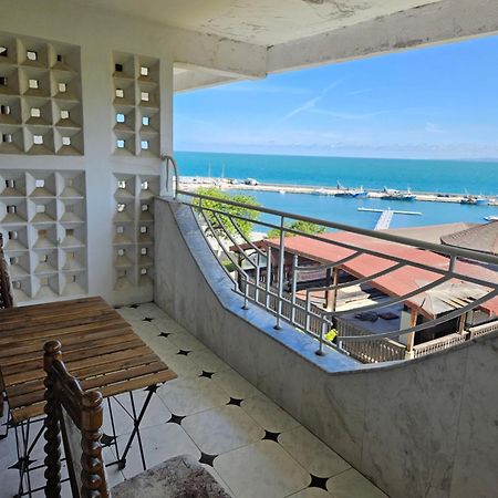 Lazur Seaview Apartment Pomorie Bagian luar foto